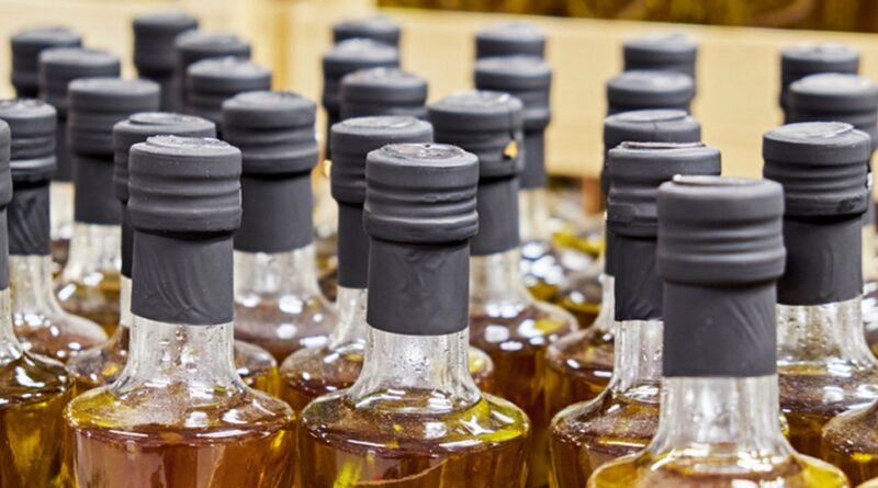 Anvisa proíbe venda de azeite e suspende doce de leite e sal grosso