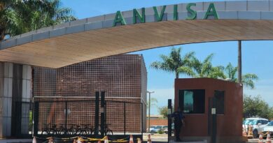 Anvisa recolhe lote de chocolate Laka por problema na embalagem