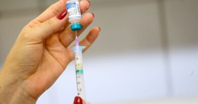 UBSs realizam Dia D de vacinação contra sarampo neste sábado em SP