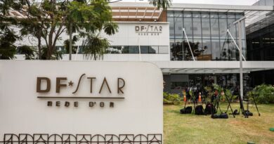 Bolsonaro deixa a UTI, mas não tem previsão de alta hospitalar